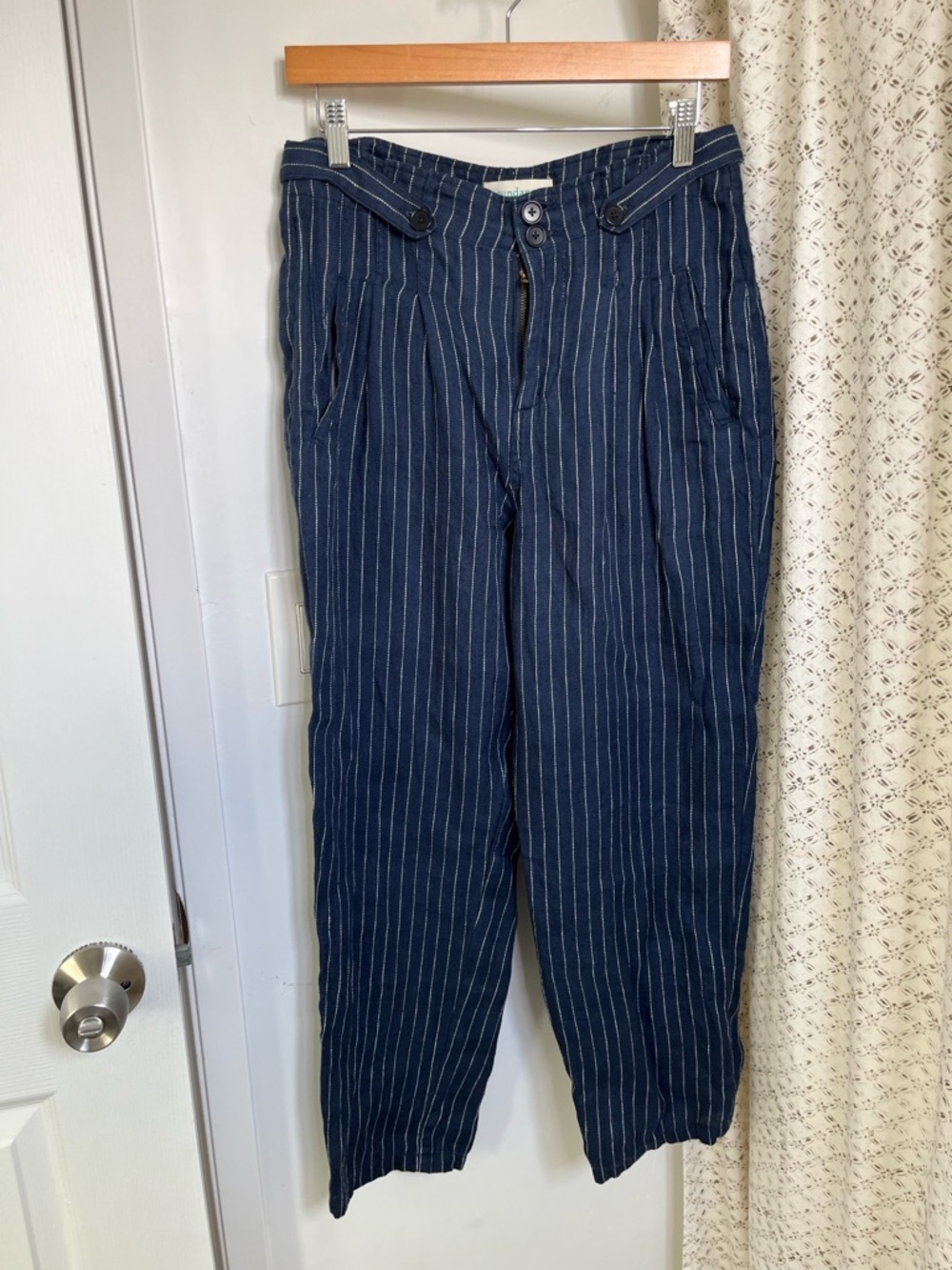 Sundance Navy Pinstripe Linen-Blend Trousers Sz 6